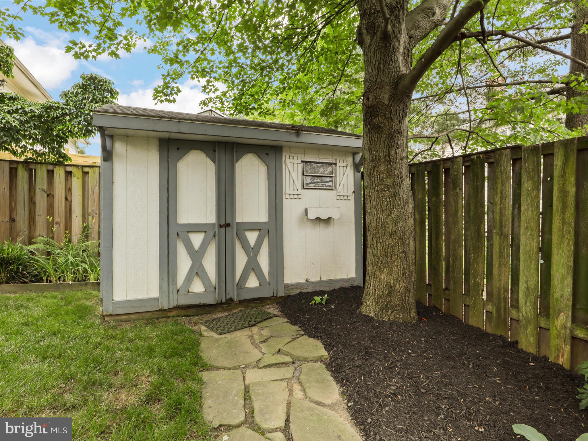 6535 Riefton Court Alexandria, VA 22310 - Photo 37 of 44 Garden shed