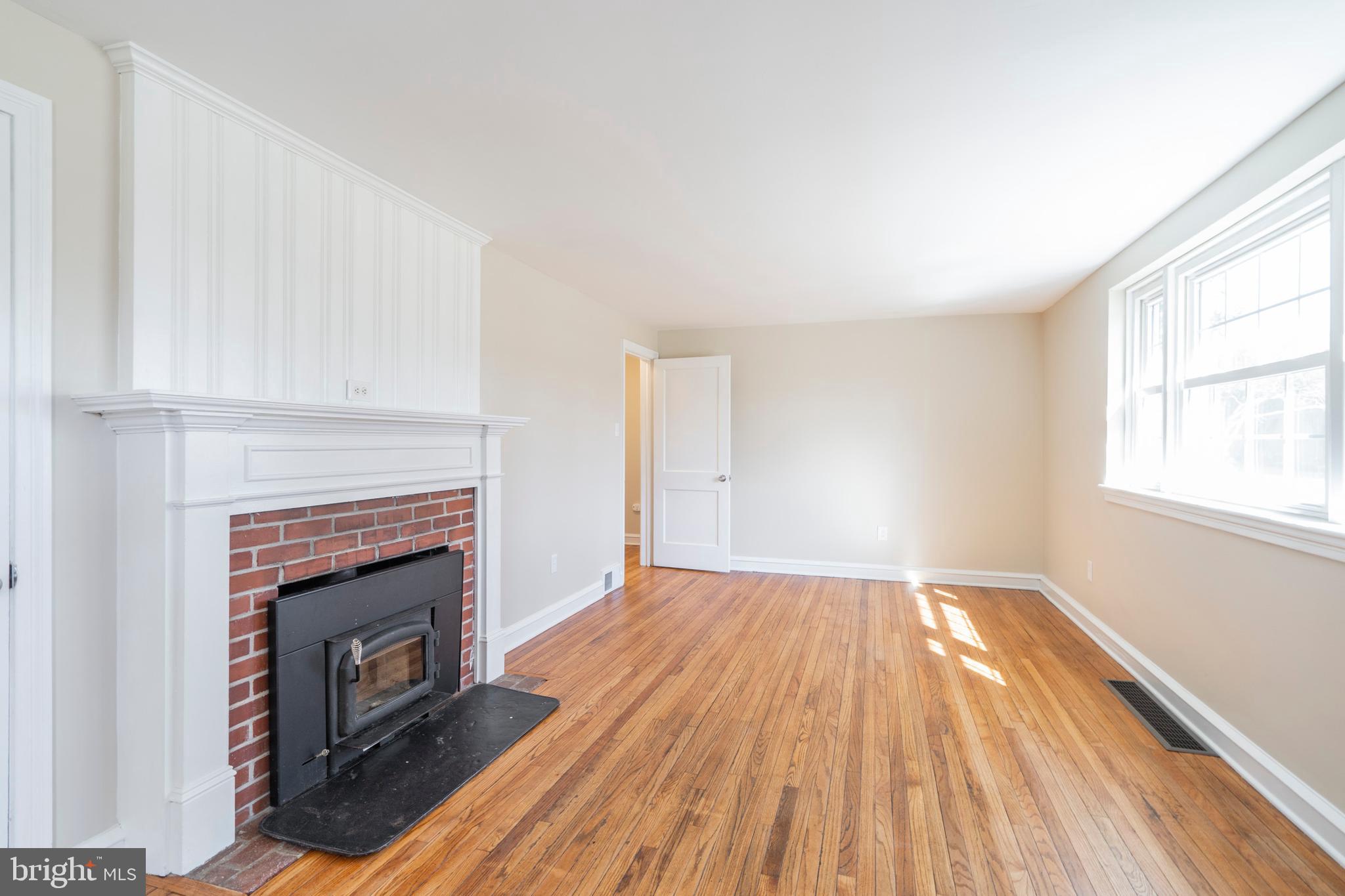 1033 Cardinal Road Audubon, PA 19403 - Photo 14 of 46 Gallery Image 14