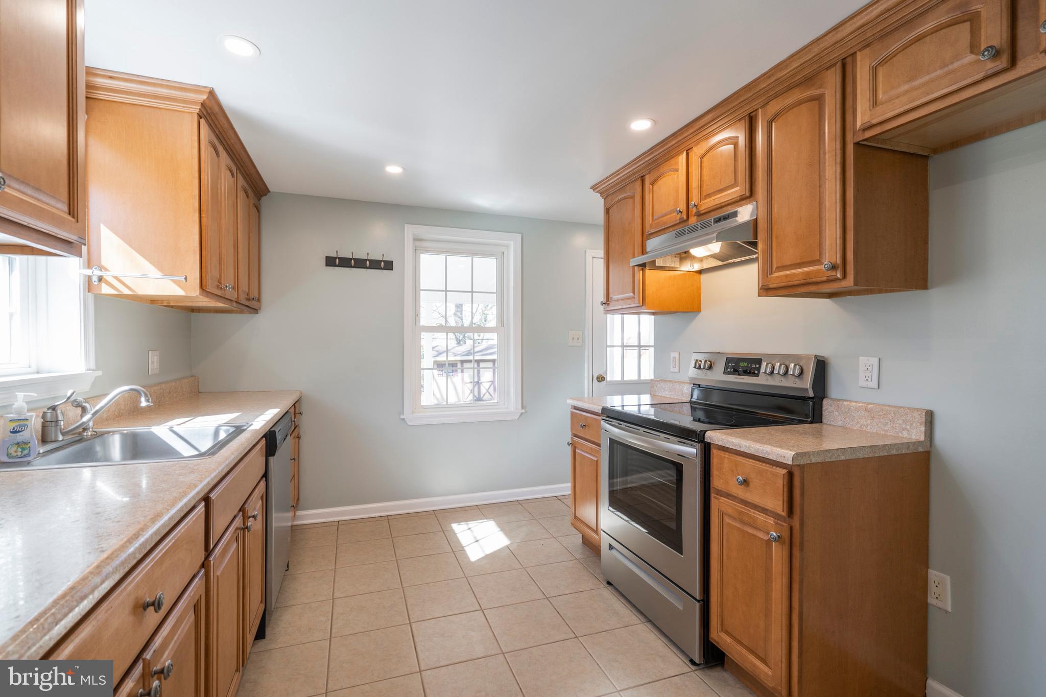 1033 Cardinal Road Audubon, PA 19403 - Photo 23 of 46 Gallery Image 23