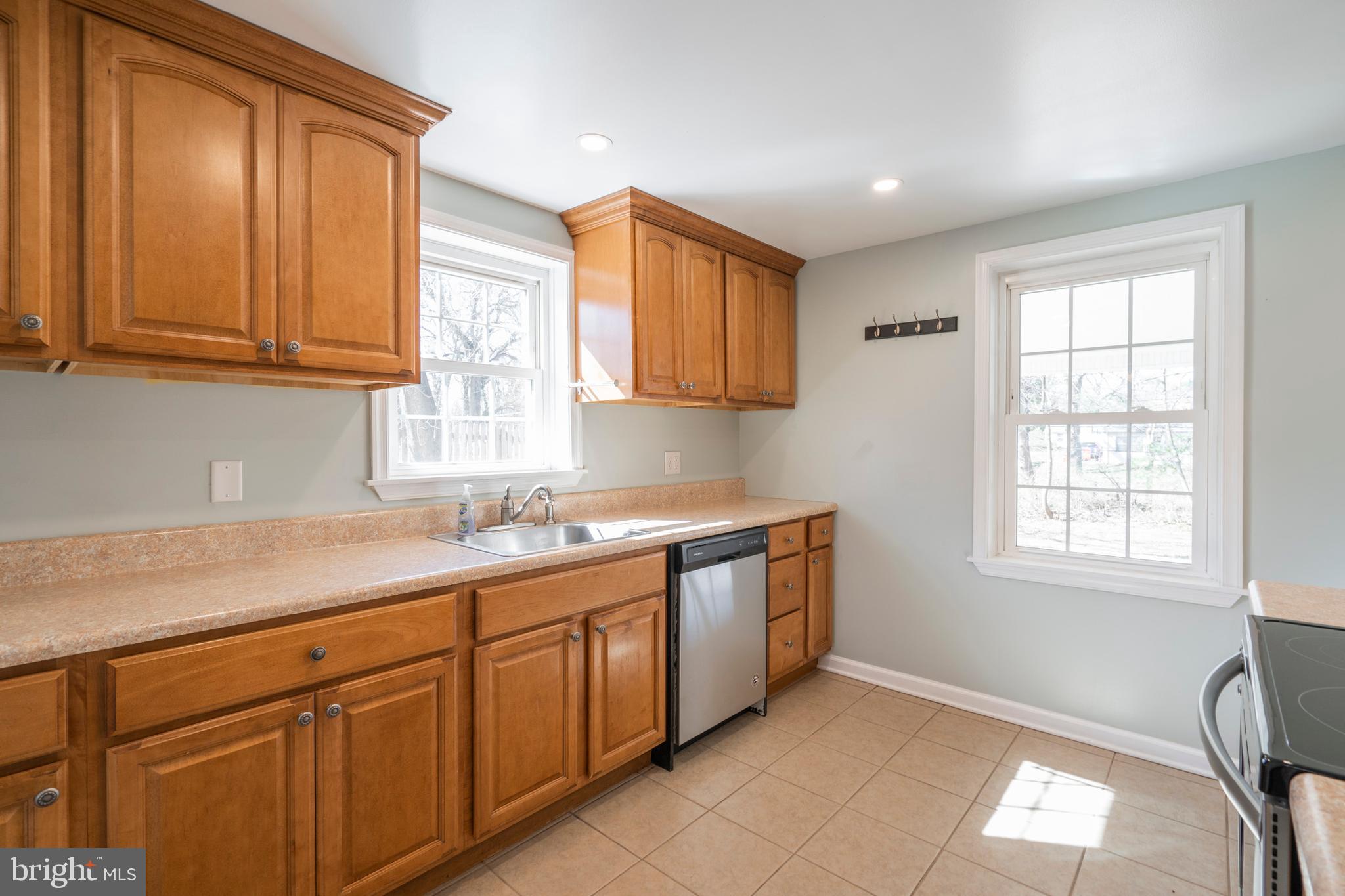 1033 Cardinal Road Audubon, PA 19403 - Photo 24 of 46 Gallery Image 24