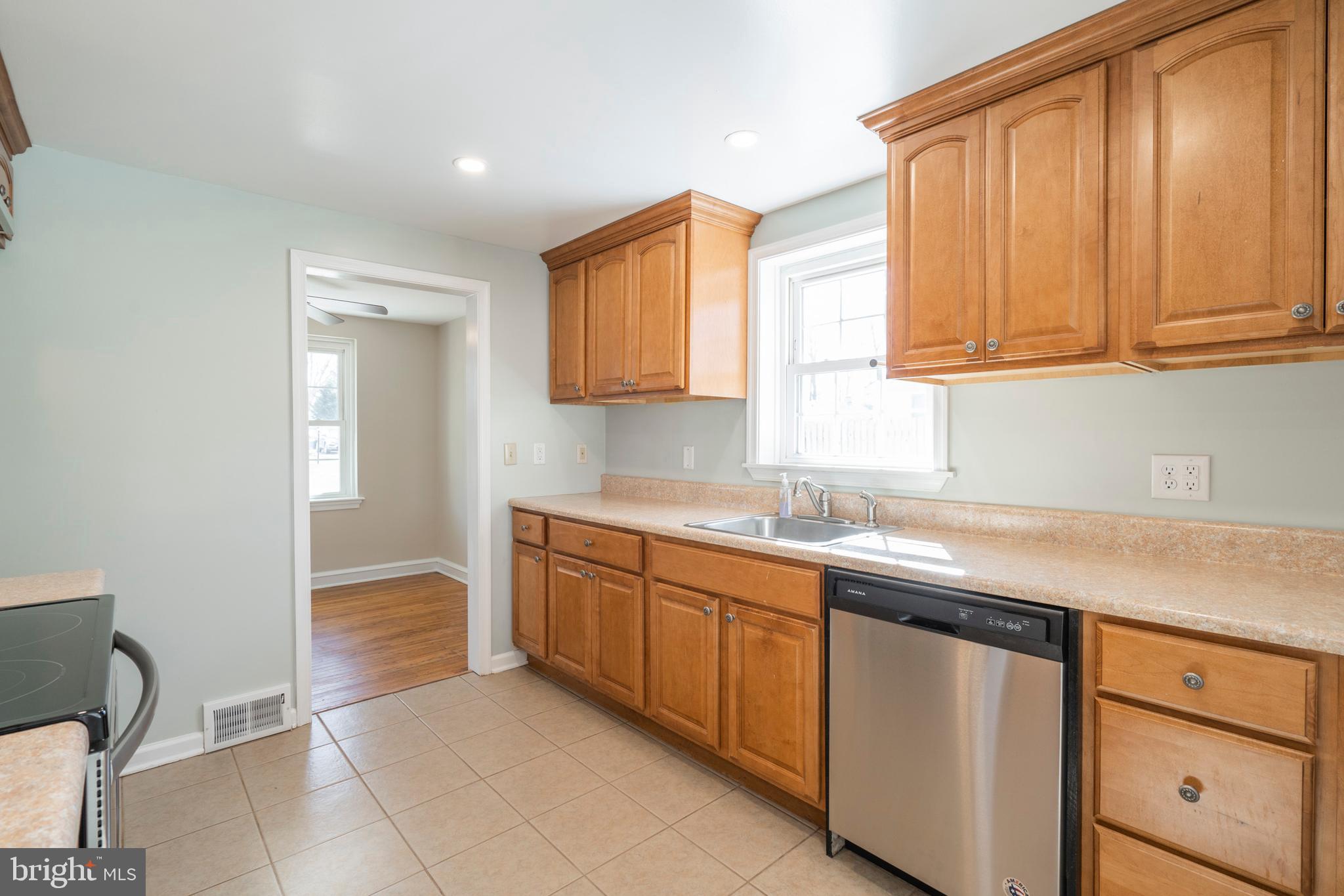 1033 Cardinal Road Audubon, PA 19403 - Photo 25 of 46 Gallery Image 25