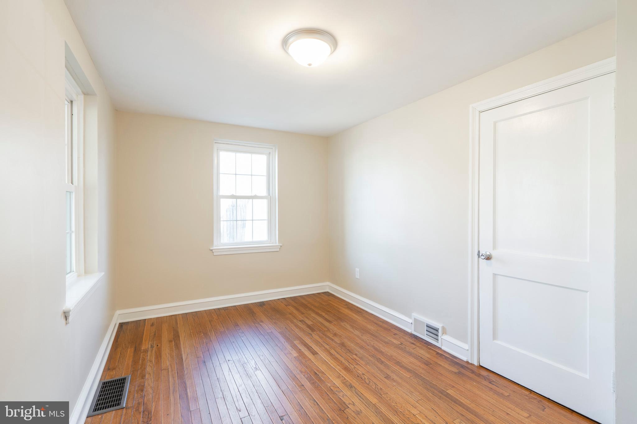 1033 Cardinal Road Audubon, PA 19403 - Photo 30 of 46 Gallery Image 30