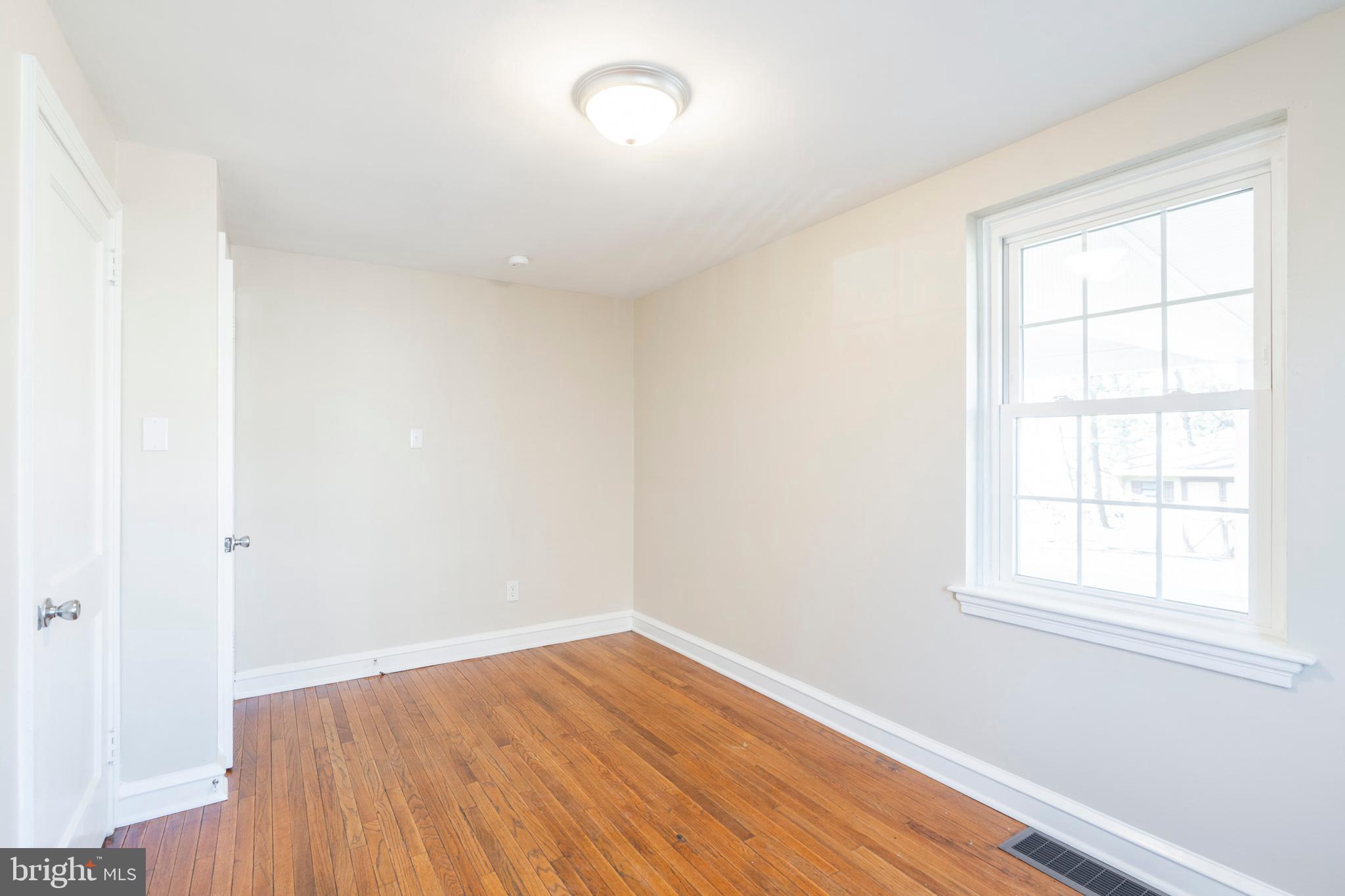 1033 Cardinal Road Audubon, PA 19403 - Photo 31 of 46 Gallery Image 31