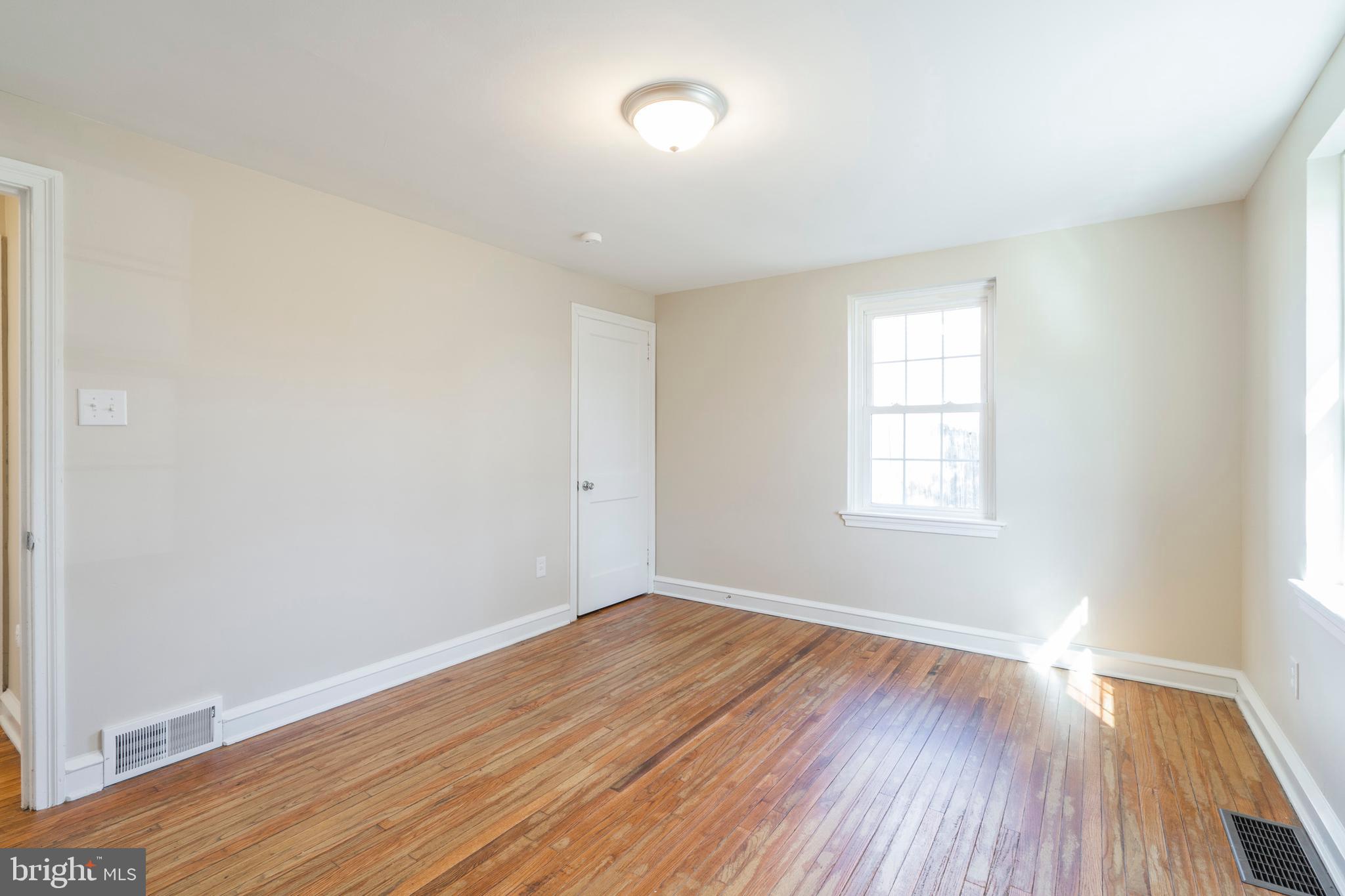 1033 Cardinal Road Audubon, PA 19403 - Photo 33 of 46 Gallery Image 33