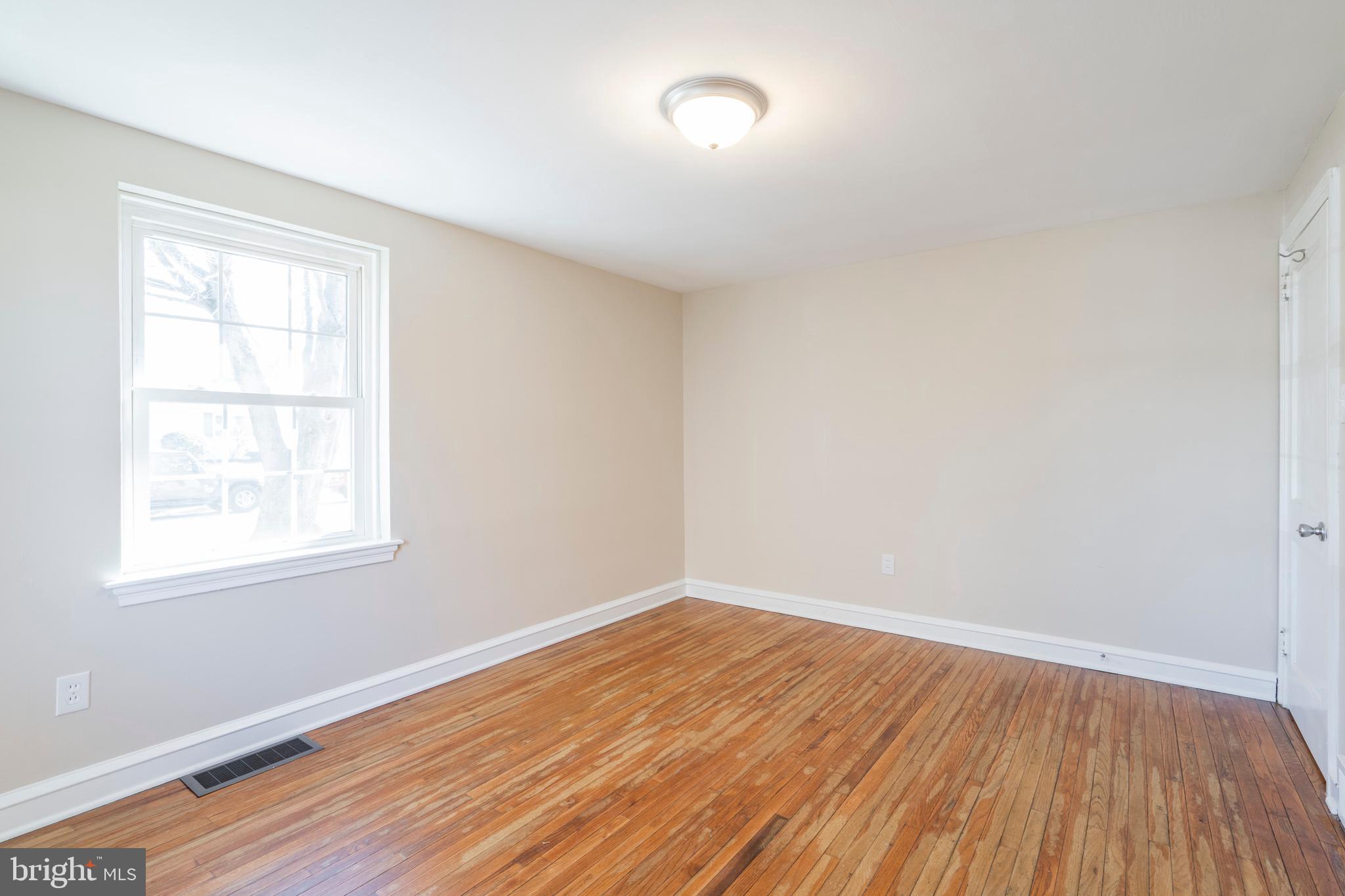1033 Cardinal Road Audubon, PA 19403 - Photo 34 of 46 Gallery Image 34