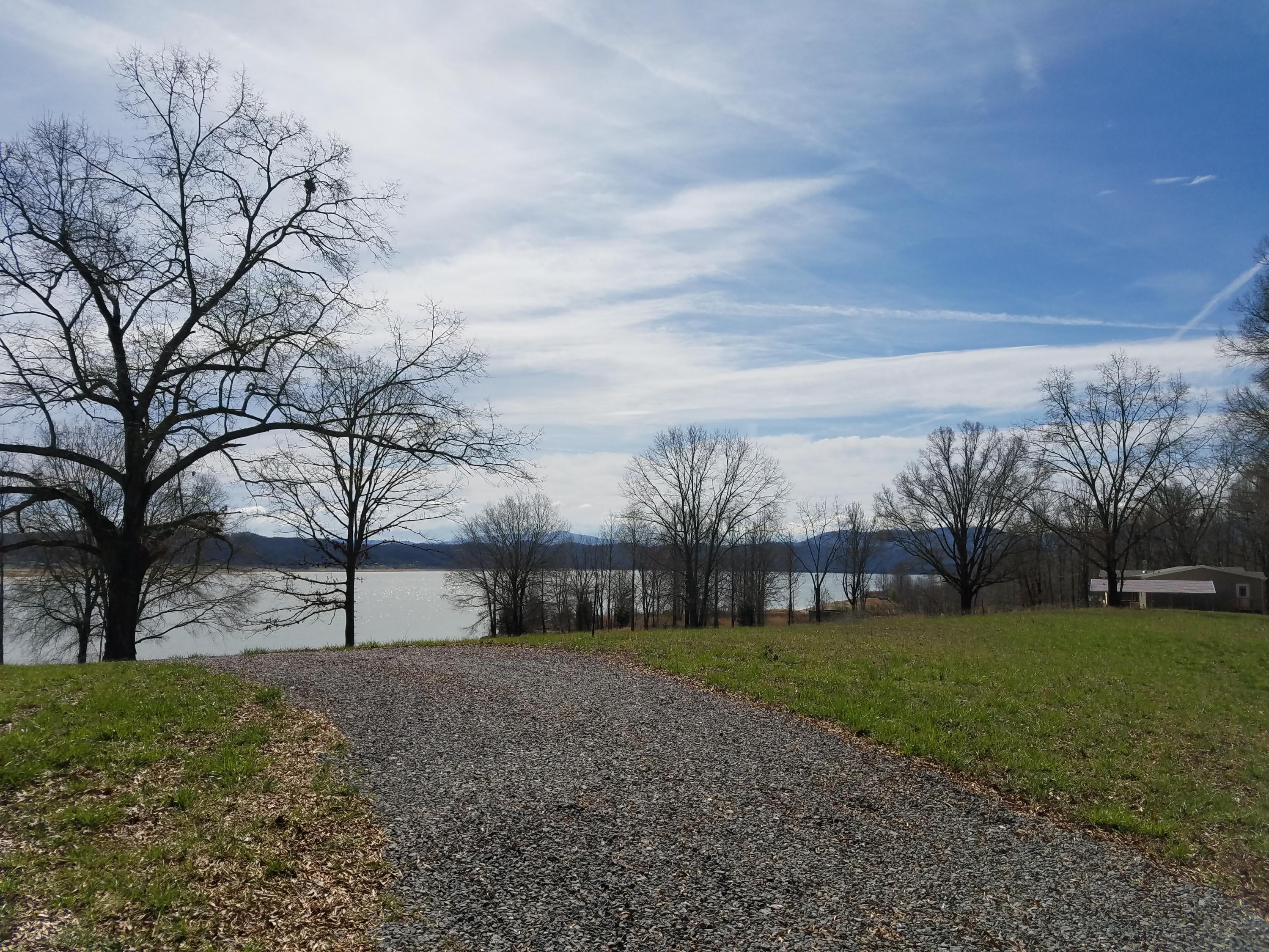 838 Harrison Ferry Road White Pine, TN 37890 - Photo 2 of 11 20170322_120533