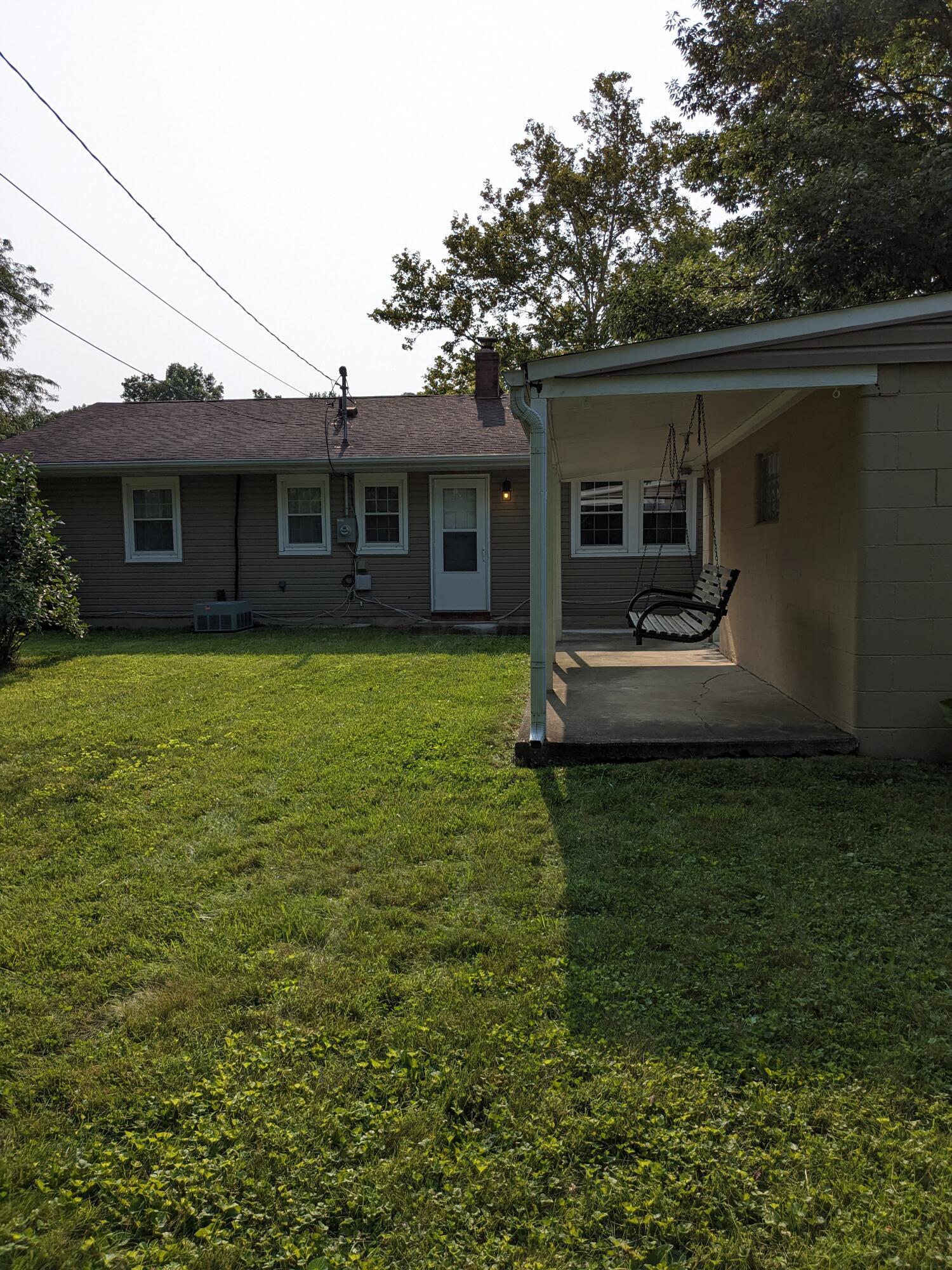 363 Topsfield Road Columbus, OH 43228 - Photo 27 of 30 PXL_20230801_135036006