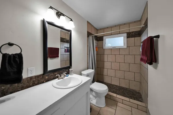 $335,000 | 2687 Wilson Avenue, Redding, CA 96002