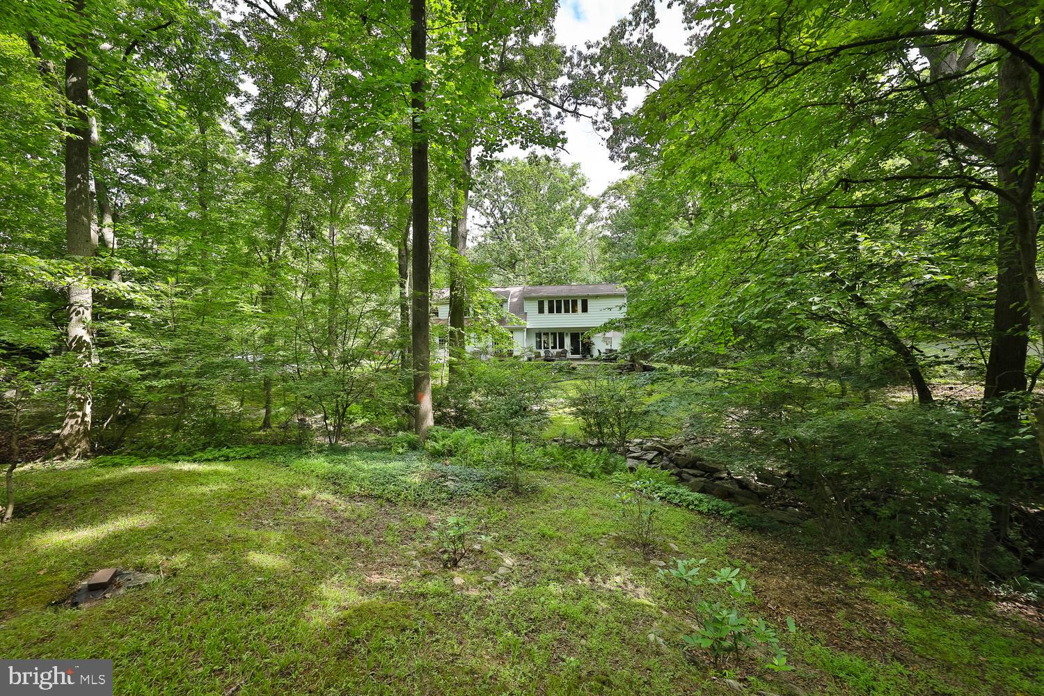 2505 Edge Hill Road Huntingdon Valley, PA 19006 - Photo 22 of 28 Back view