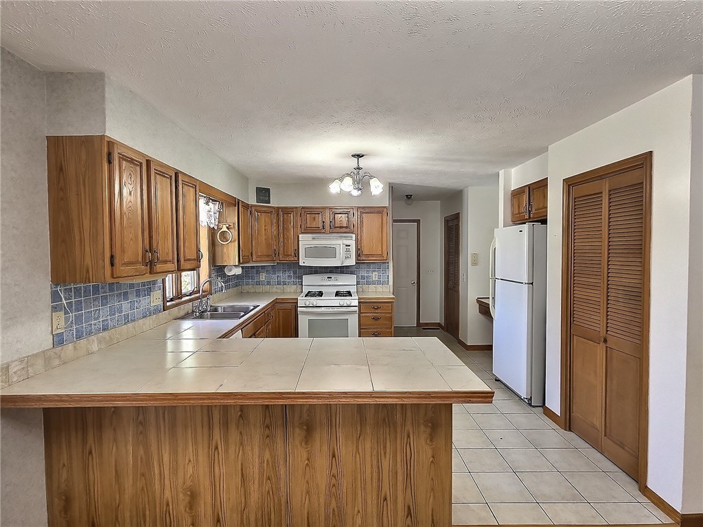 28 Grove Street Springport, NY 13160 - Photo 8 of 31