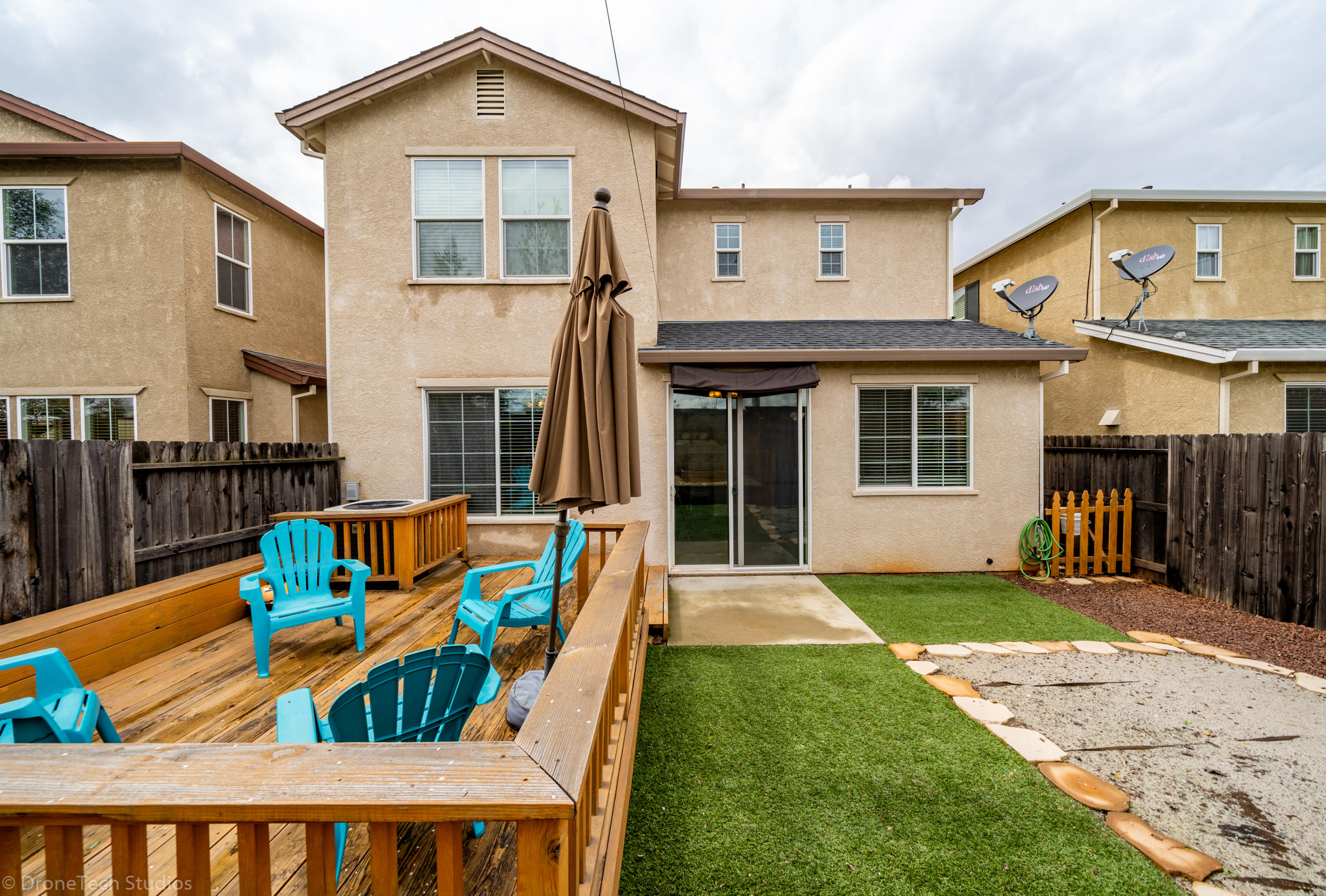 2121 Vienna Way Redding, CA 96003 - Photo 17 of 17 Backyard