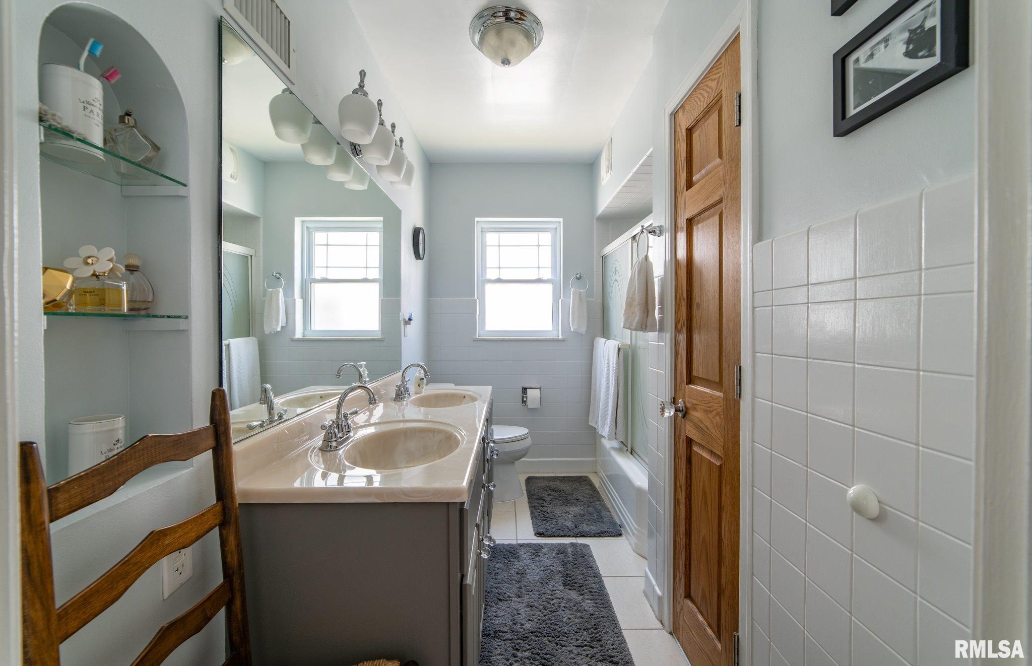1528 West Edwards Street Springfield, IL 62704 - Photo 22 of 40 Gallery Image 22