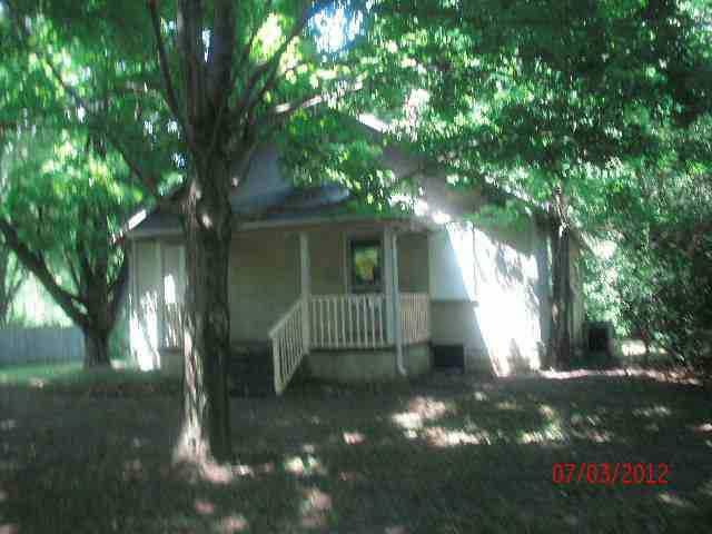 125 South Hawthorne Road Muncie, IN 47304 - Photo 3 of 9