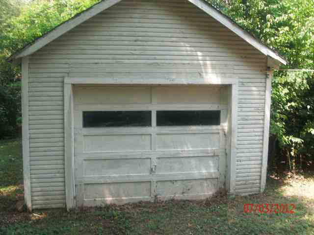 125 South Hawthorne Road Muncie, IN 47304 - Photo 4 of 9