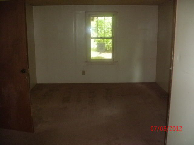 125 South Hawthorne Road Muncie, IN 47304 - Photo 5 of 9