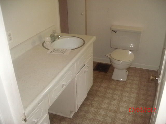 125 South Hawthorne Road Muncie, IN 47304 - Photo 8 of 9