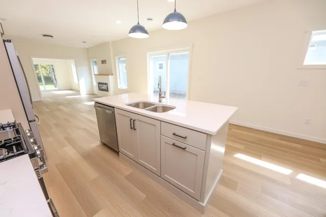 $384,900 | 116 North Quincy Street, Alexandria, MN 56308