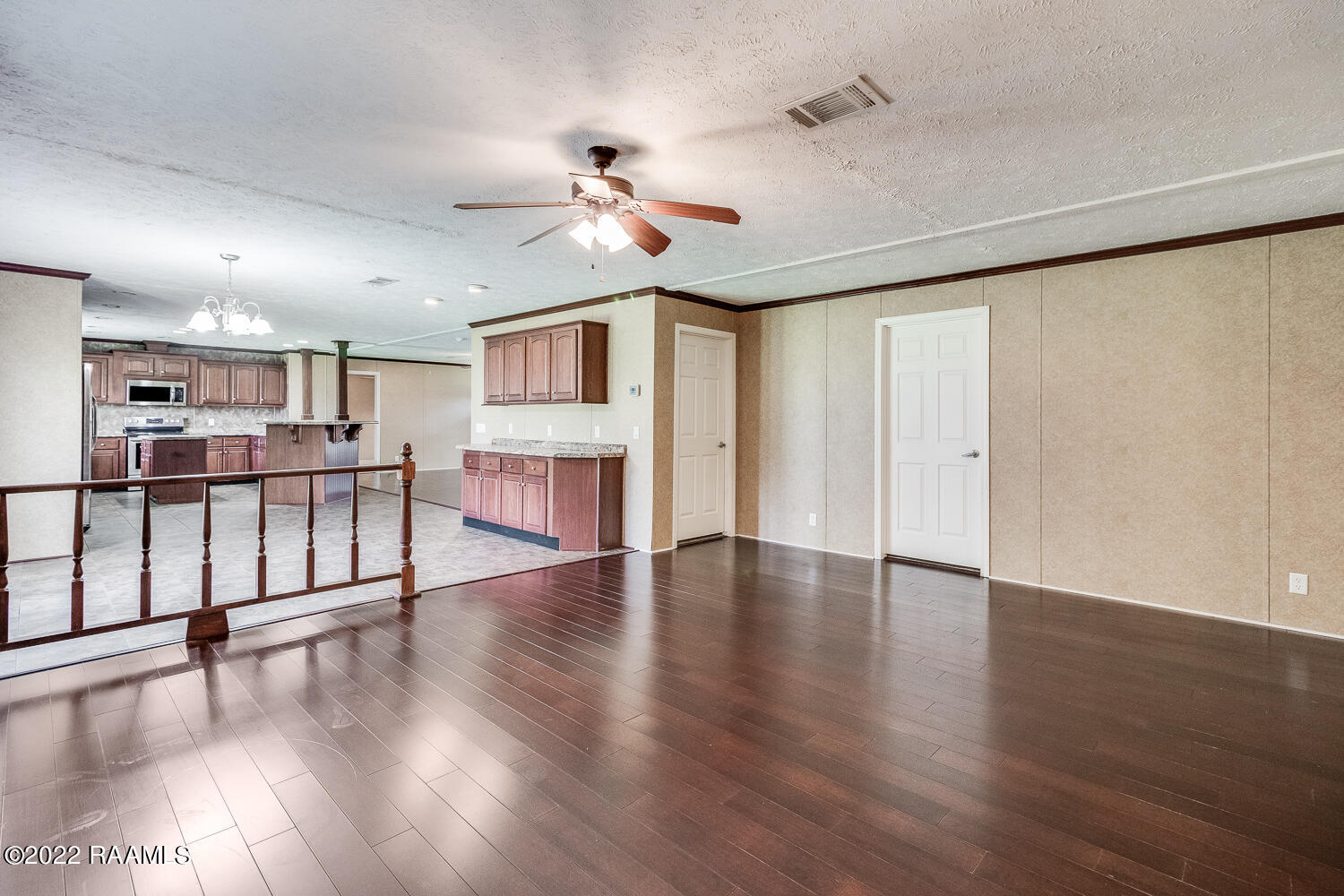 811 Bihm Road Opelousas, LA 70570 - Photo 5 of 26 811 Bihm-13