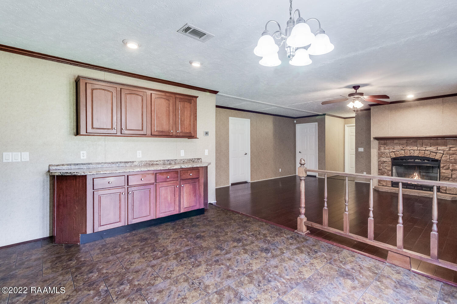 811 Bihm Road Opelousas, LA 70570 - Photo 6 of 26 811 Bihm-14