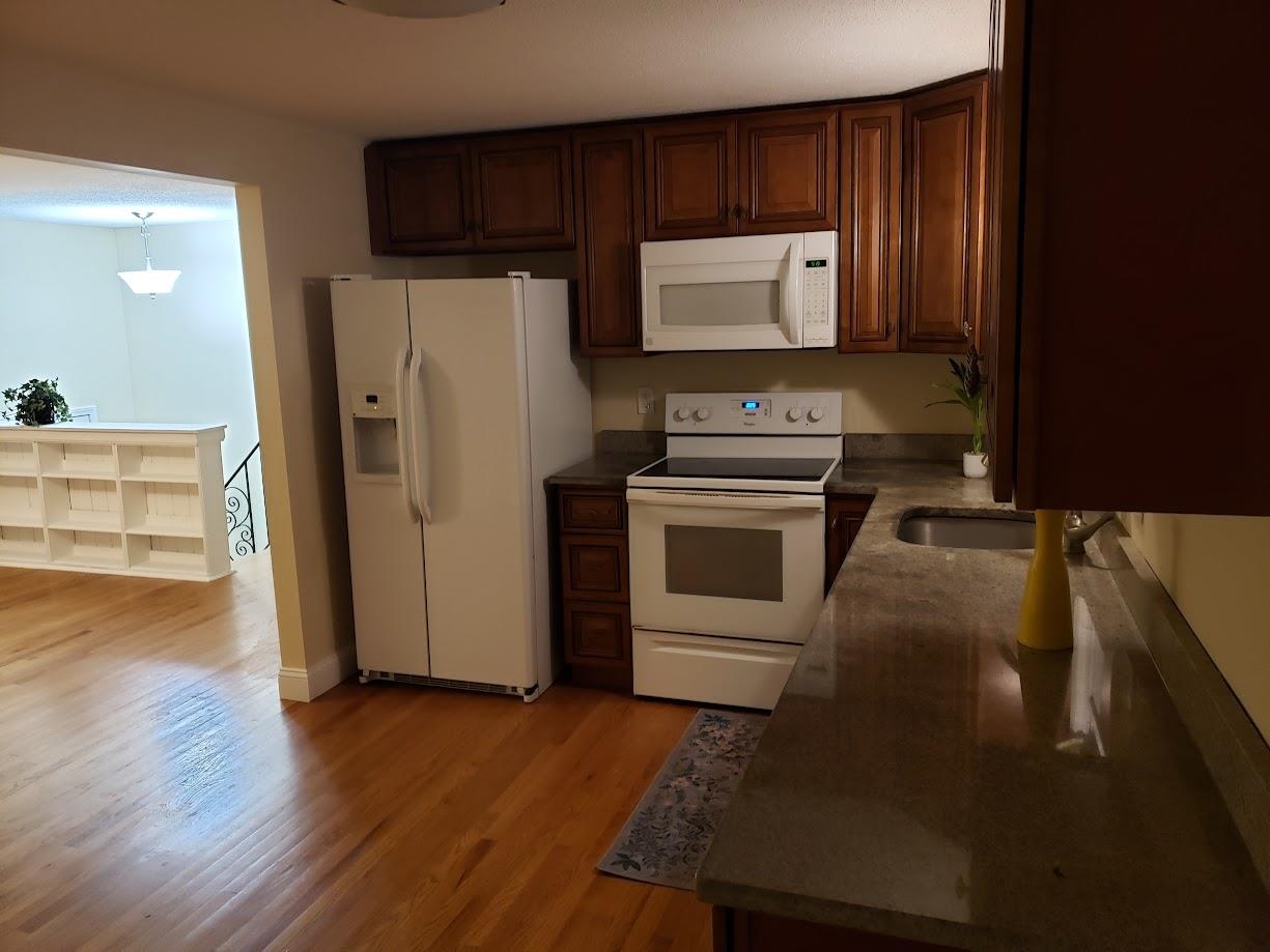 203 Bypass 28 Derry, NH 03038 - Photo 5 of 34