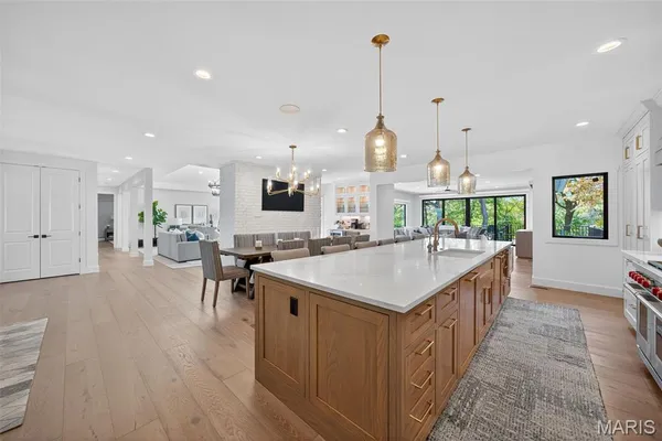 $2,990,000 | 22 Holloway Drive, Lake St. Louis, MO 63367