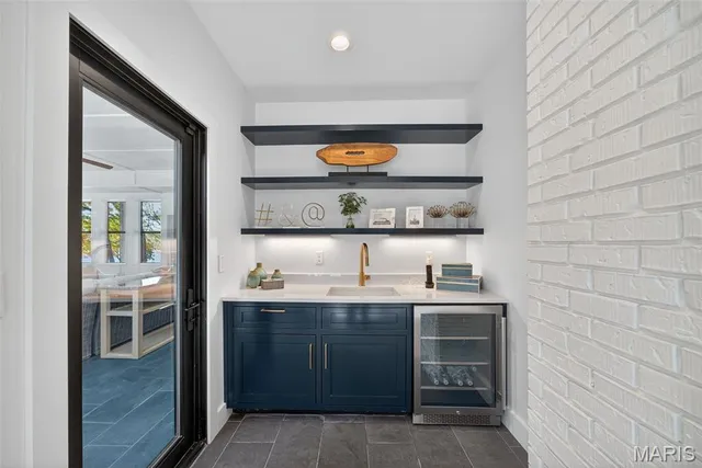 $2,990,000 | 22 Holloway Drive, Lake St. Louis, MO 63367