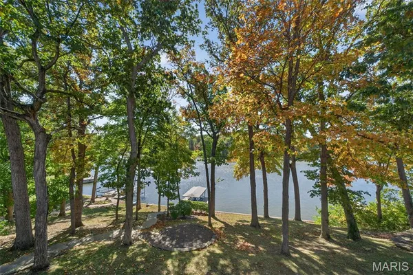 $2,990,000 | 22 Holloway Drive, Lake St. Louis, MO 63367