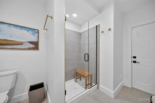 $2,990,000 | 22 Holloway Drive, Lake St. Louis, MO 63367