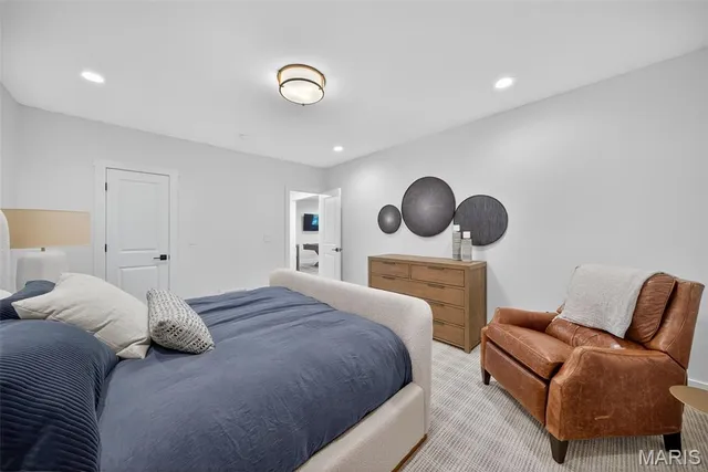 $2,990,000 | 22 Holloway Drive, Lake St. Louis, MO 63367