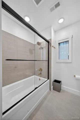 $2,990,000 | 22 Holloway Drive, Lake St. Louis, MO 63367