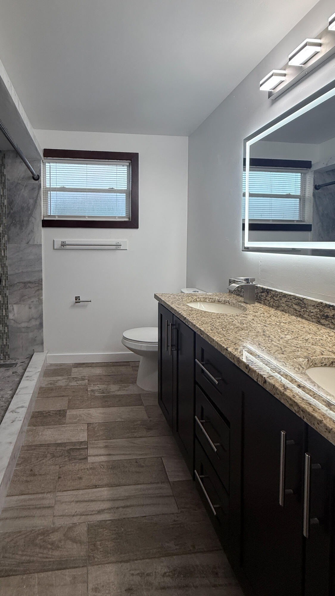 978 Gibraltar Road Key Largo, FL 33037 - Photo 12 of 35 FullSizeRender