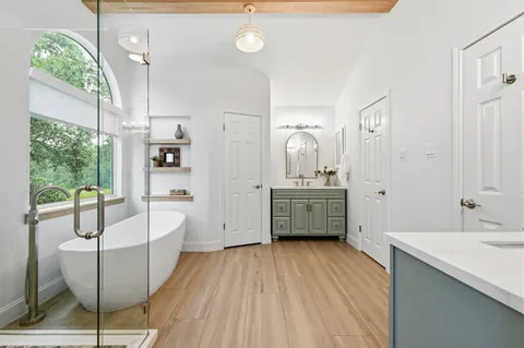 $765,000 | 4030 Shavano Drive, Austin, TX 78749