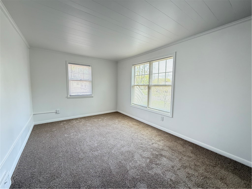 47 Woodside Lane Greece, NY 14616 - Photo 13 of 19