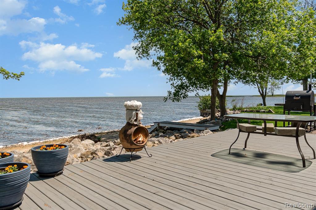 5840 Avalon Road Pinconning, MI 48650 - Photo 23 of 28