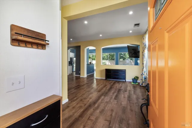 $599,000 | 255 Schooner Ridge Court, Dixon, CA 95620