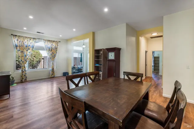 $599,000 | 255 Schooner Ridge Court, Dixon, CA 95620