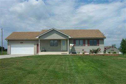 4040 North Irish Road Davison, MI 48423 - Photo 1 of 1 20238596.JPG