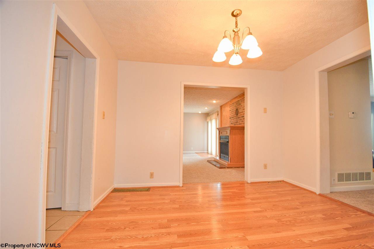 2960 Point Marion Road Morgantown, WV 26508 - Photo 4 of 20 Gallery Image 4