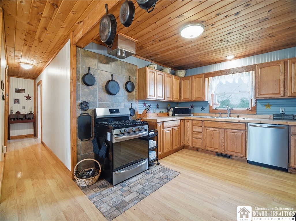 873 Wellman Road Busti, NY 14710 - Photo 33 of 47