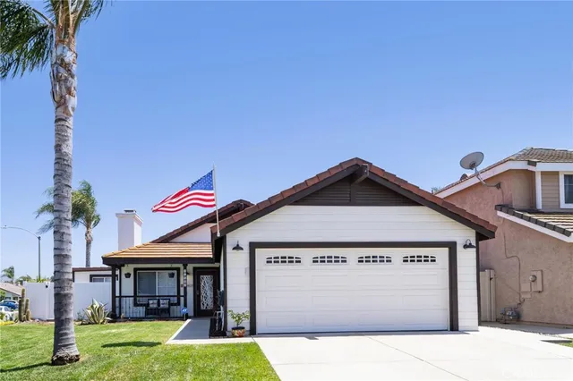 $690,000 | 31593 Calle Los Padres, Temecula, CA 92592