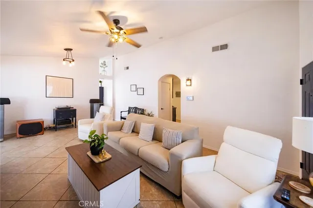 $690,000 | 31593 Calle Los Padres, Temecula, CA 92592