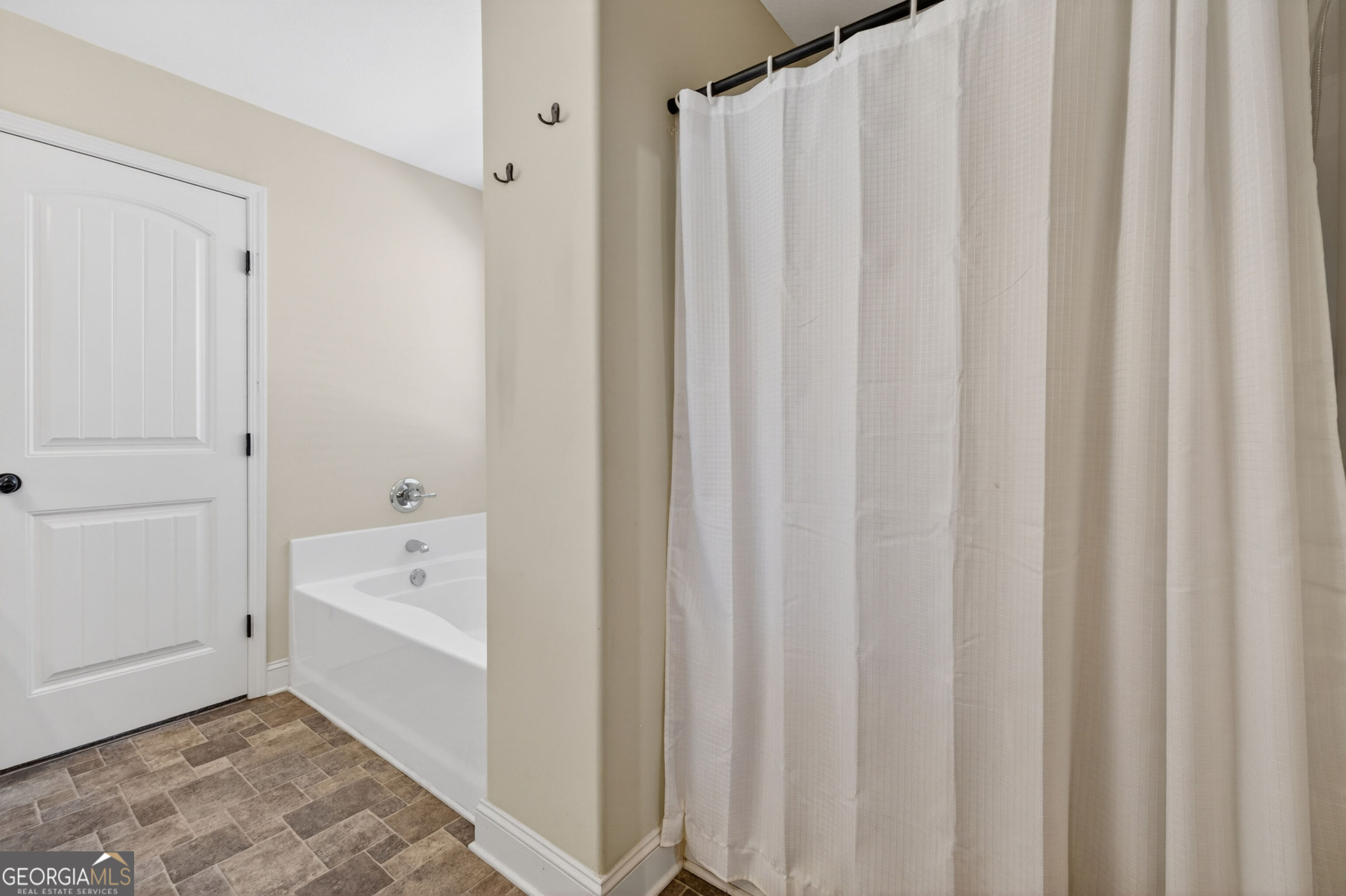 138 Brookside Drive Lula, GA 30554 - Photo 28 of 40
