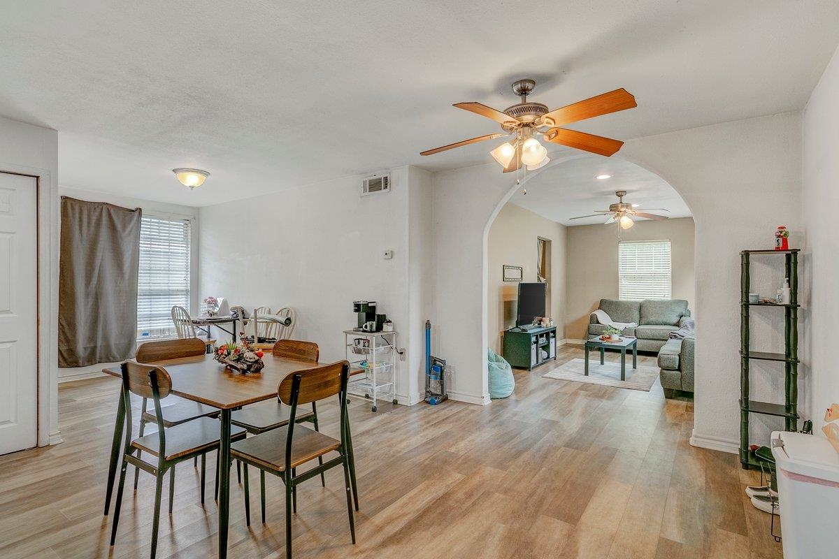 6831 Howe Street Groves, TX 77619 - Photo 22 of 34