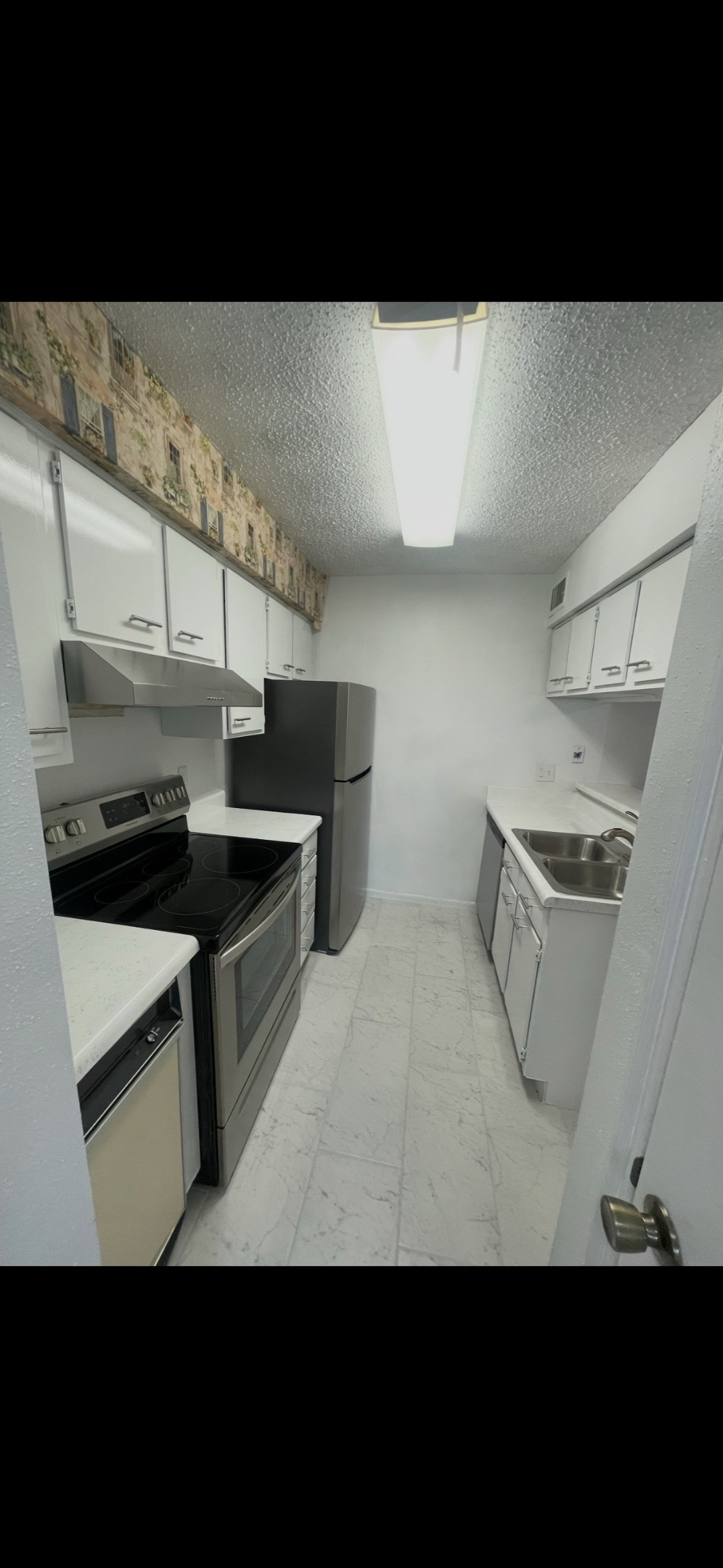 700 Thicket Lane, Unit 910 Houston, TX 77079 - Photo 5 of 10