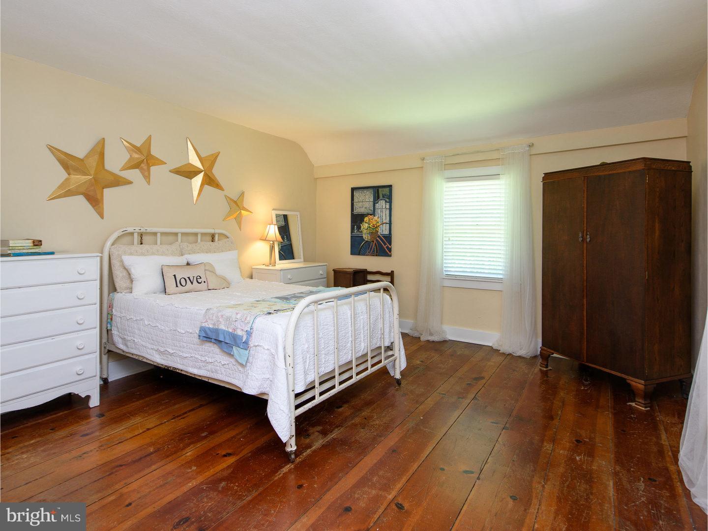 4019 Edges Mill Road Downingtown, PA 19335 - Photo 13 of 25 Bedroom 3