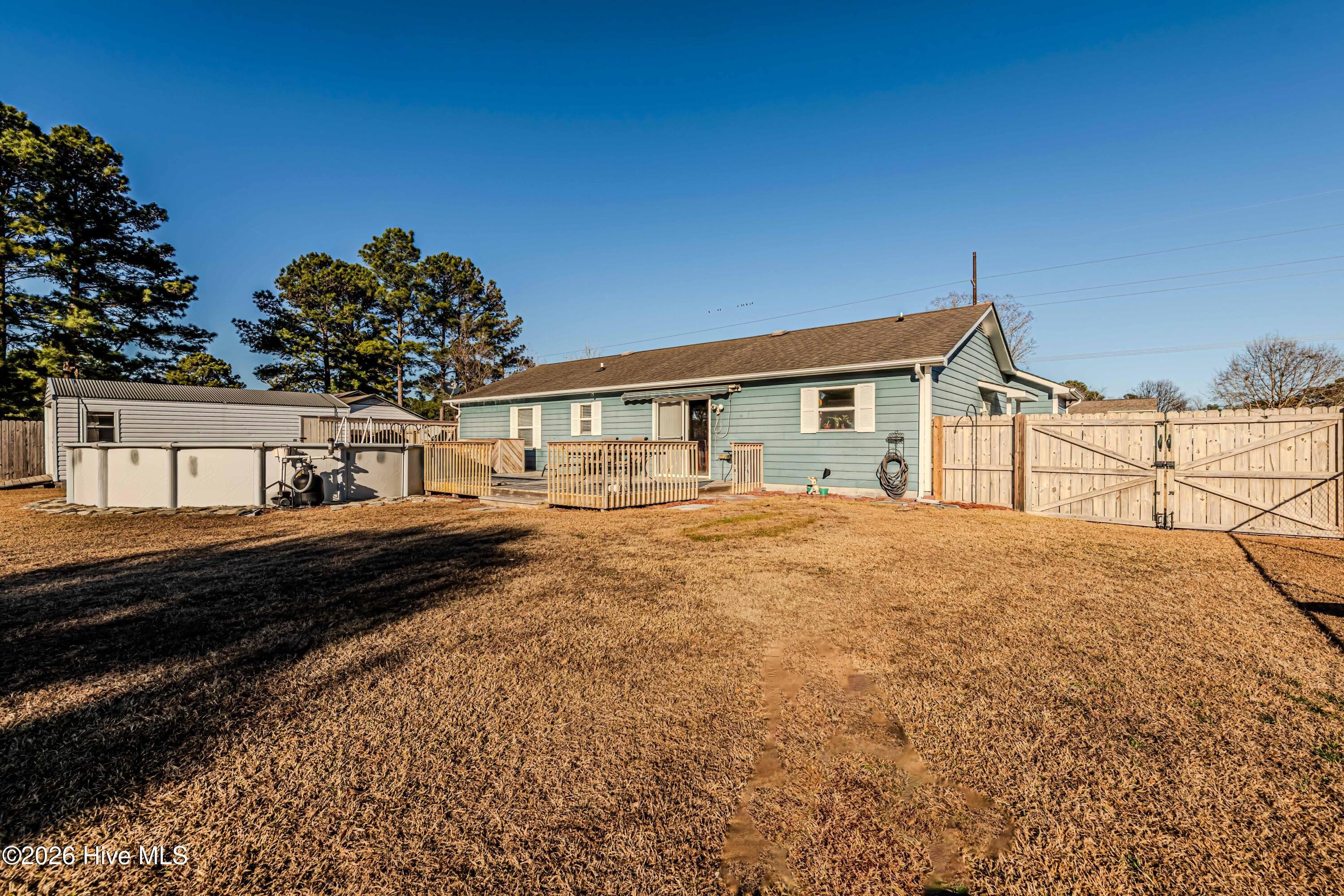 319 Riggs Road Hubert, NC 28539 - Photo 45 of 68 Back yard