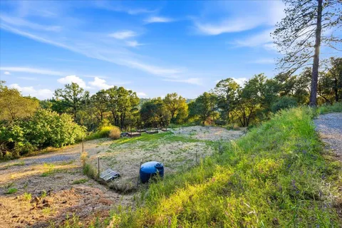 $474,000 | 18572 Estrada Place, Grass Valley, CA 95949