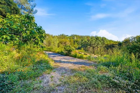 $474,000 | 18572 Estrada Place, Grass Valley, CA 95949