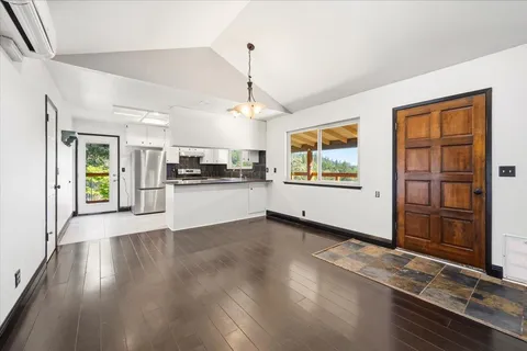 $474,000 | 18572 Estrada Place, Grass Valley, CA 95949