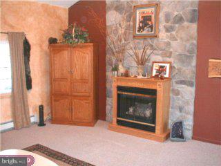304 Willowbrook Road Horsham, PA 19044 - Photo 4 of 6 Gallery Image 4